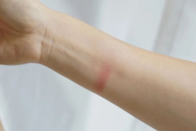 用的粉底液、卸妆水和口红了EVO视讯真人是时候买好(图18)