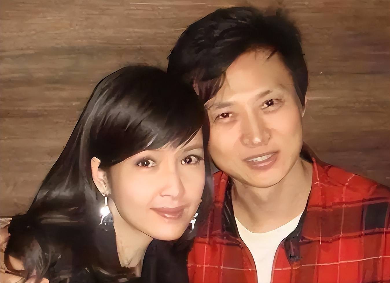 默许出轨、各玩各的、同居20年不领证EVO视讯圈里最奇葩的5对明星夫妇：(图10)