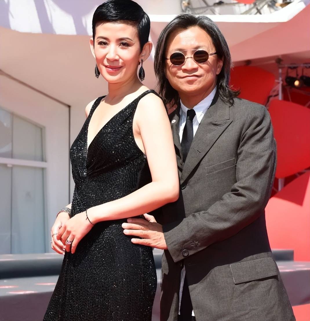 默许出轨、各玩各的、同居20年不领证EVO视讯圈里最奇葩的5对明星夫妇：(图15)